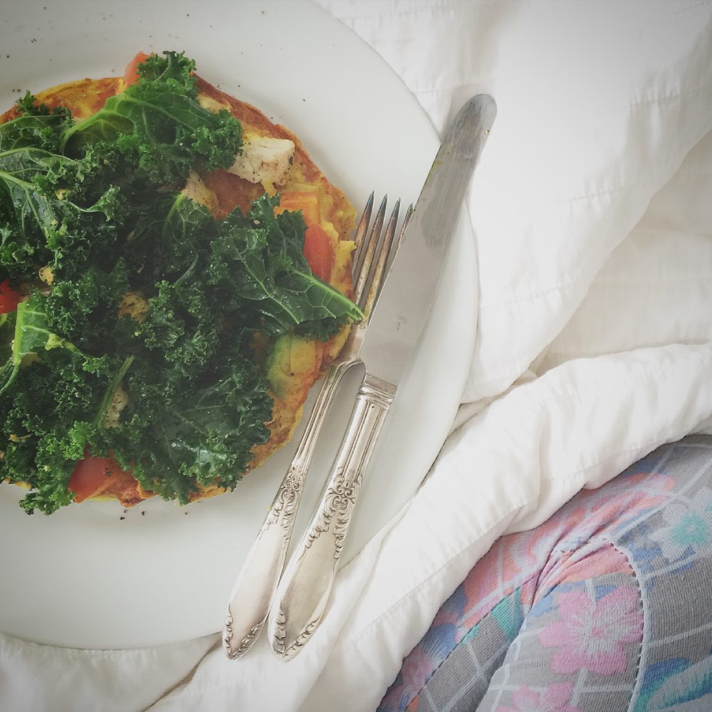 Four Easy Steps to Holistic Living by Beth Pocock (Spinach Pizza)