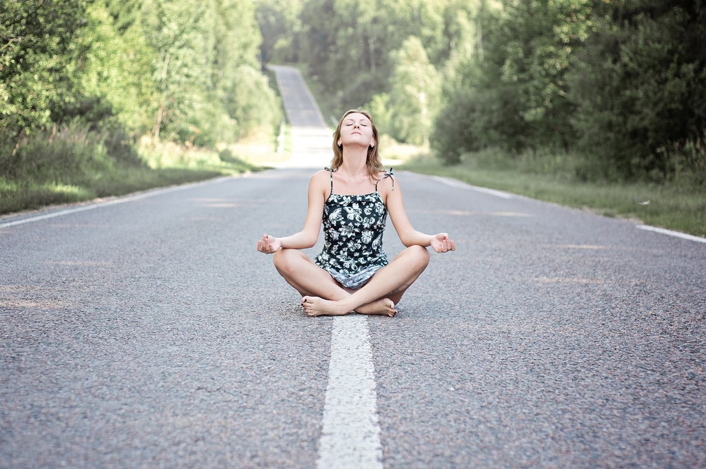 Meditation - 5 Tips for Staying Healthy While Travelling